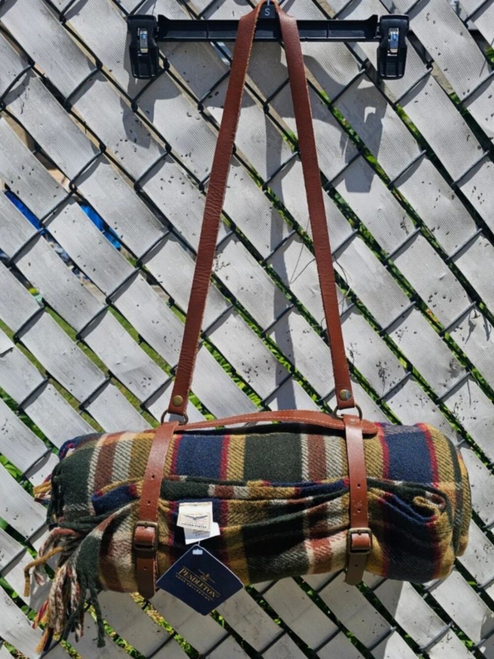 Pendleton USA Motor Robe Picnic Blanket 52" x 66" Leather Carrier Olive Plaid
